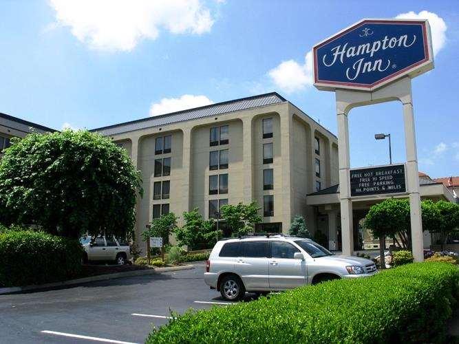 Hampton Inn Nashville / Vanderbilt Exterior photo