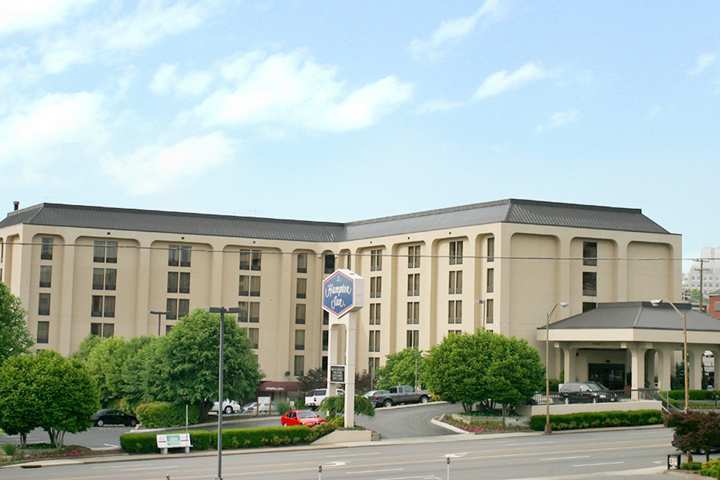 Hampton Inn Nashville / Vanderbilt Exterior photo